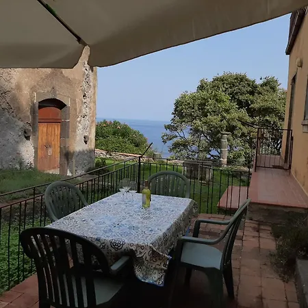 Casa Praiola Tangerine's House By The Sea
